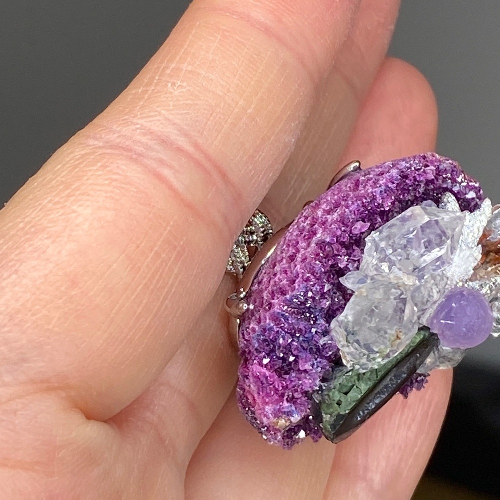 Adjustable Raw Crystal Statement Ring • Luxury Natural Druzy Chunky Stone Ring - Picture 10 of 13